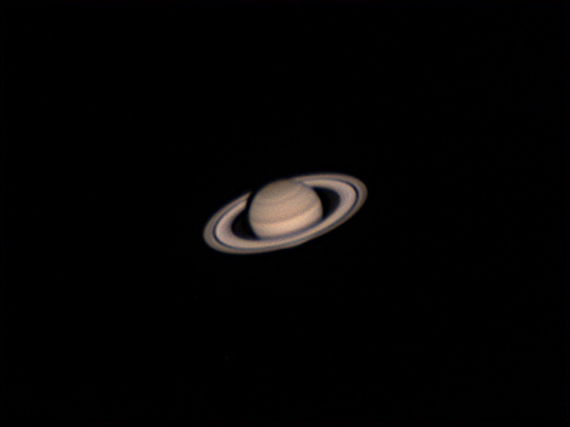 Photo de Saturne observée avec un télescope Slywatcher 200.1200