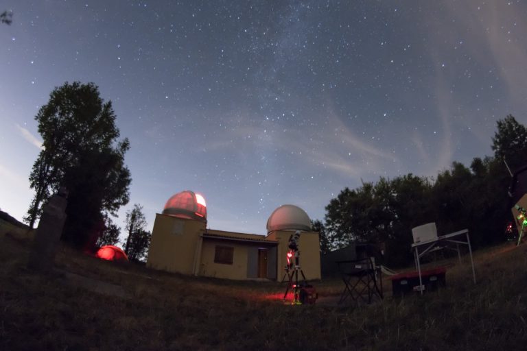 Photo de l'onservatoire du Club d'Astronomie de Lyon Ampère (CALA)